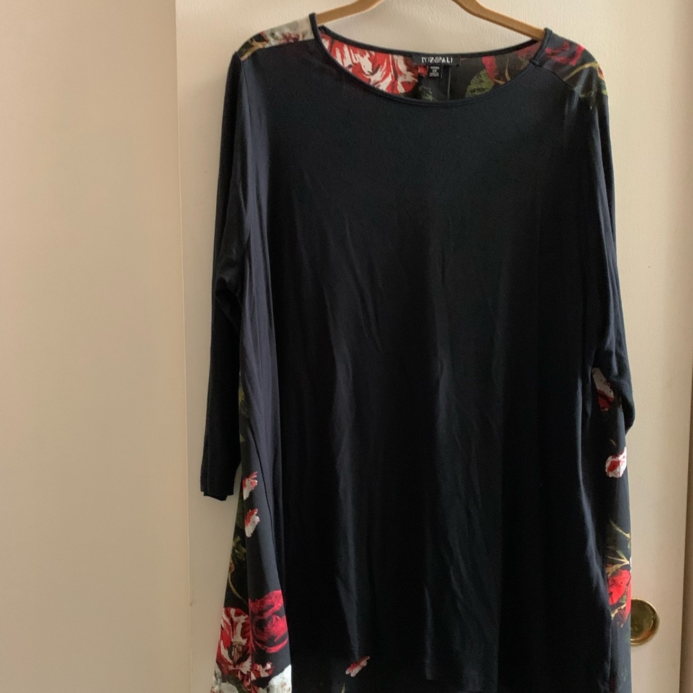 Roz & Ali women’s long sleeve blouse